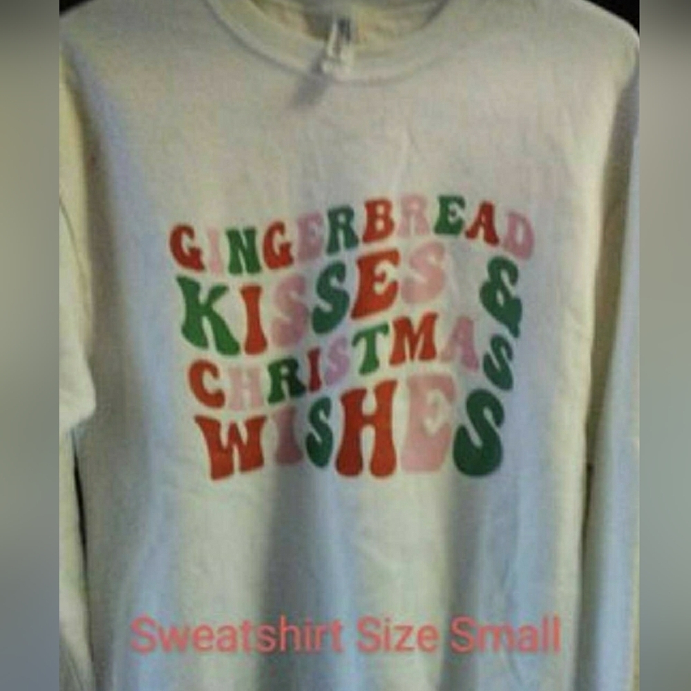 NEW Women's Jerzees Christmas Sweatshirt Size Small